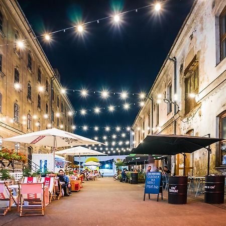 Discover Krakow Apartments - 3 Rakowicka St - Amazing Loft Near Main Station - Netflix מראה חיצוני תמונה